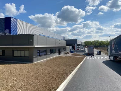 réalisation d'un site complet de bâtiments logisitiques